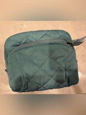 Vera Bradley Quilted Teal Medium Cosmetic Bag